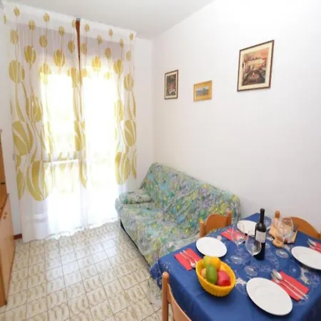 Appartement Cozy Flat With Shared Swimming Pool *